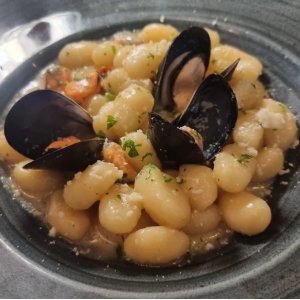 Gnocchetti Cozze e Pecorino